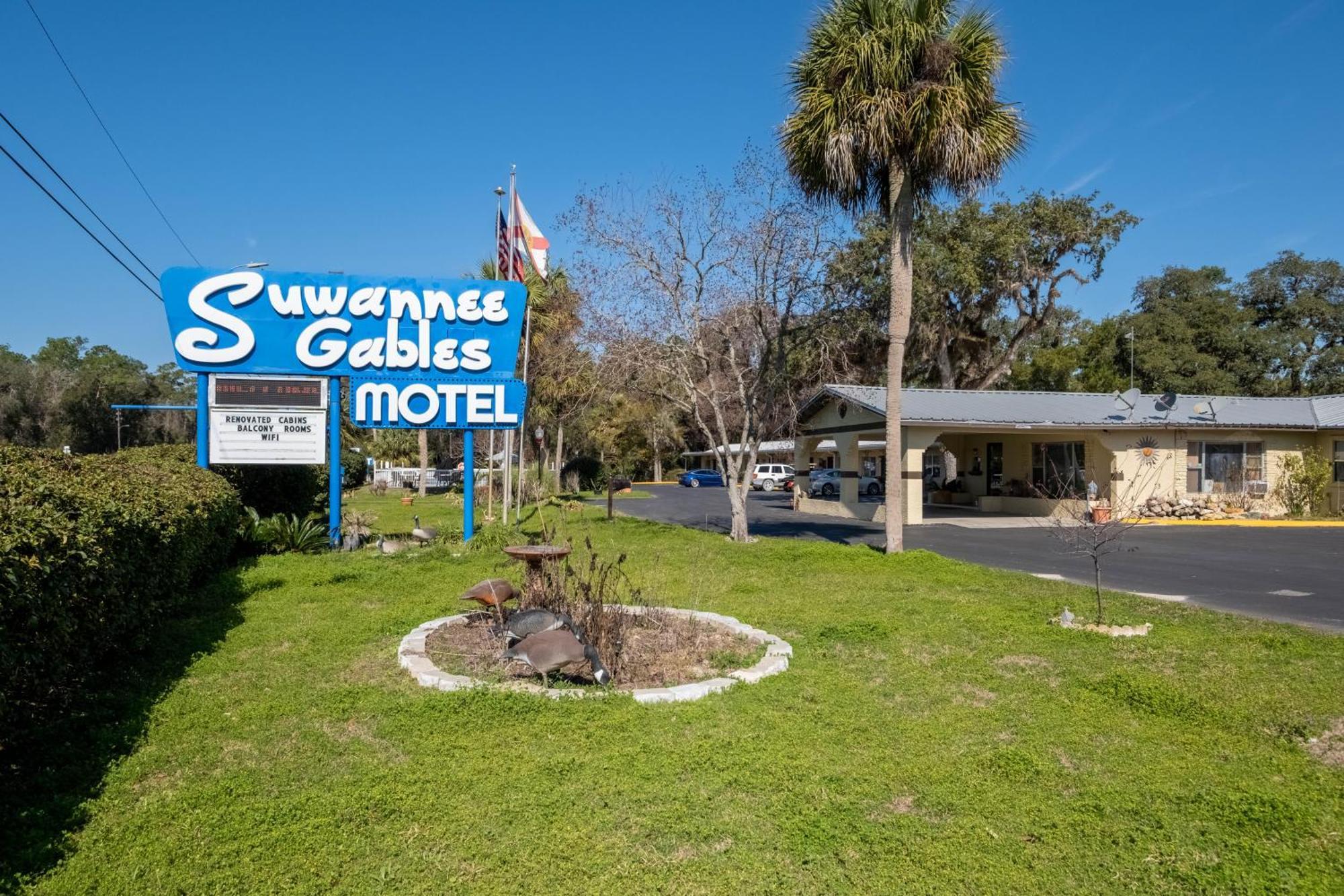Suwannee Gables Hotell Old Town Eksteriør bilde