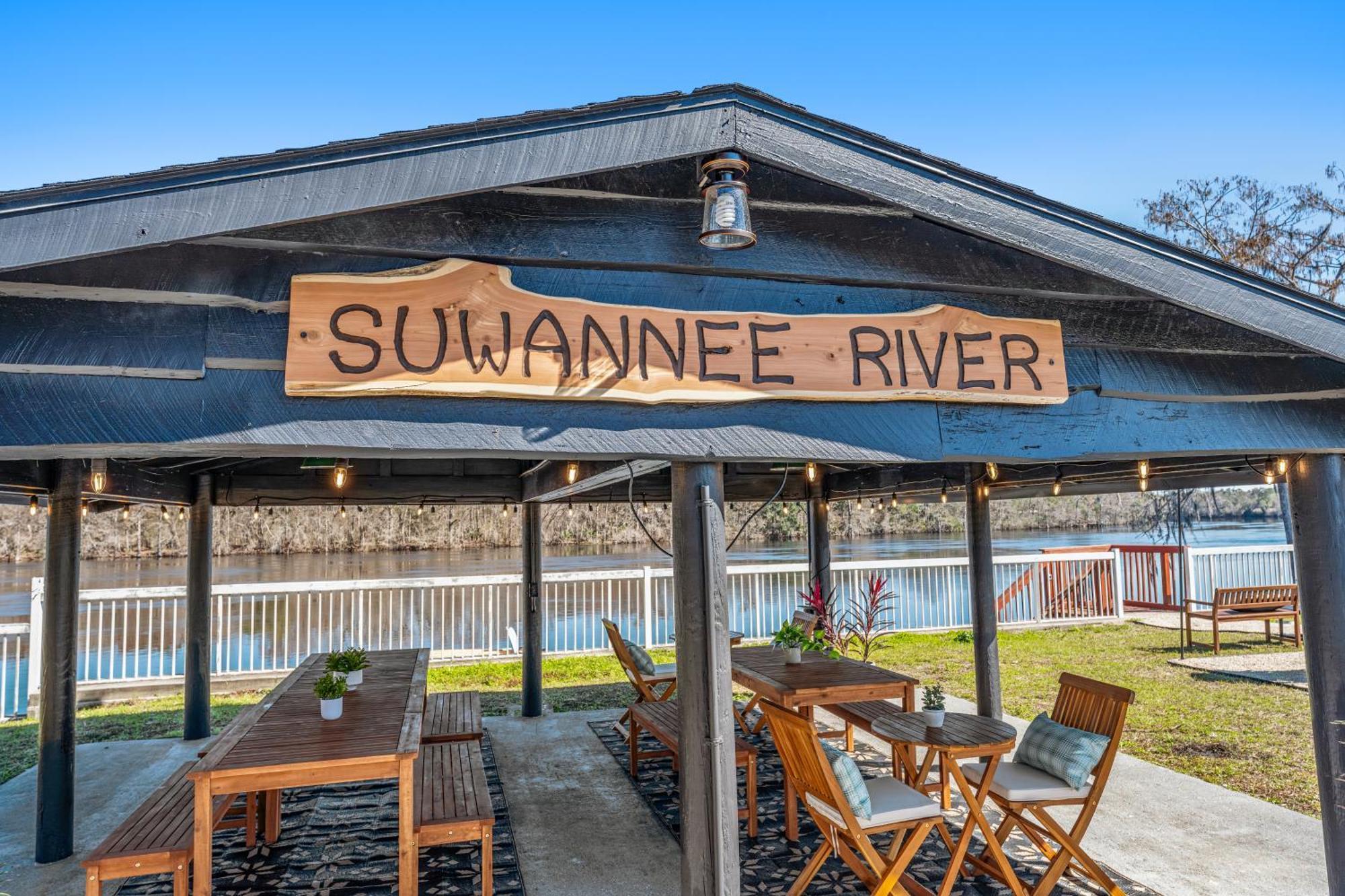 Suwannee Gables Hotell Old Town Eksteriør bilde