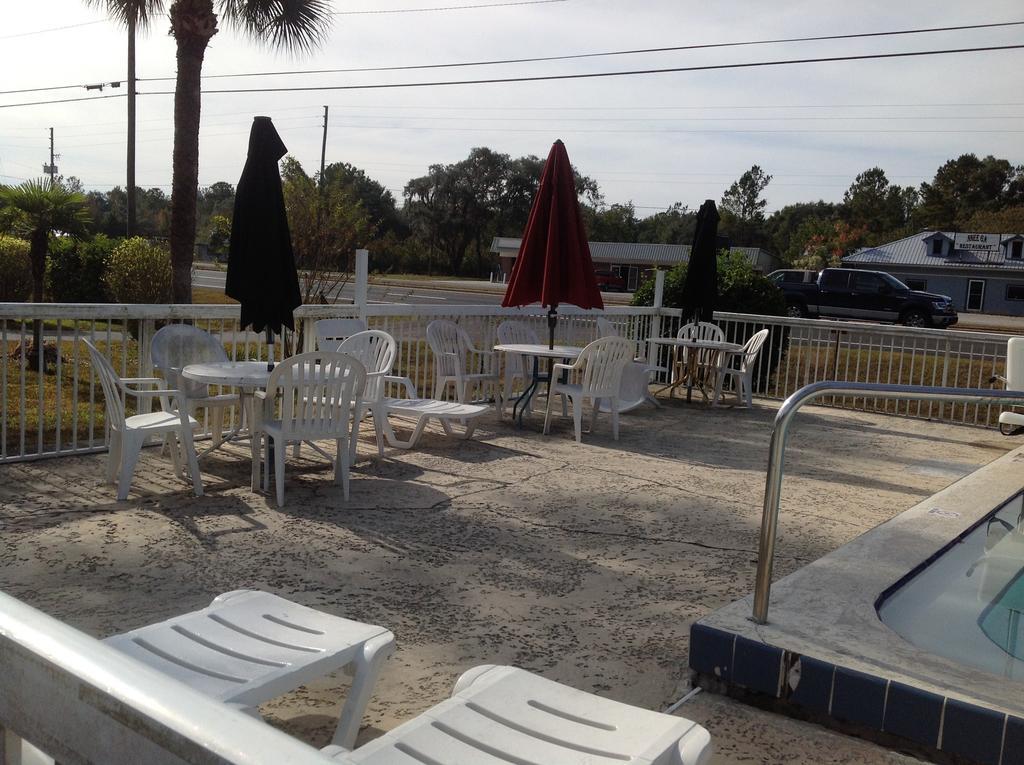 Suwannee Gables Hotell Old Town Eksteriør bilde