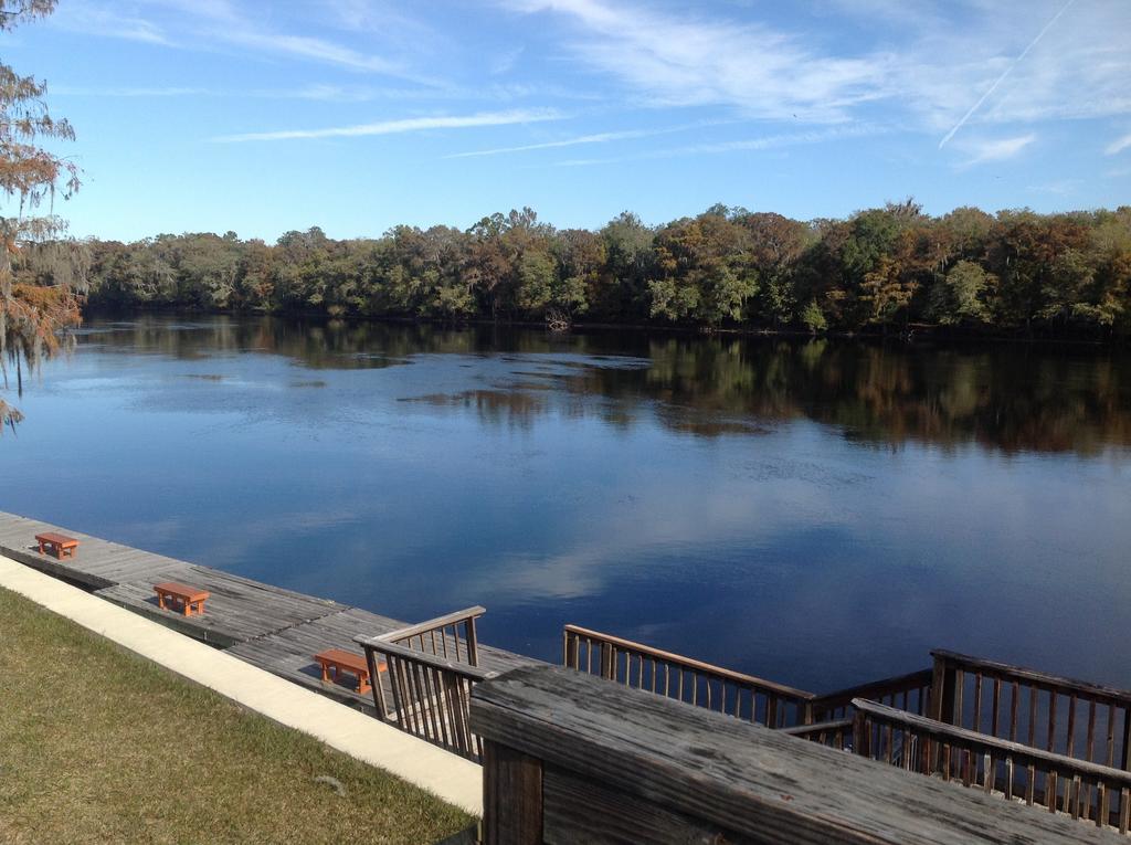 Suwannee Gables Hotell Old Town Eksteriør bilde
