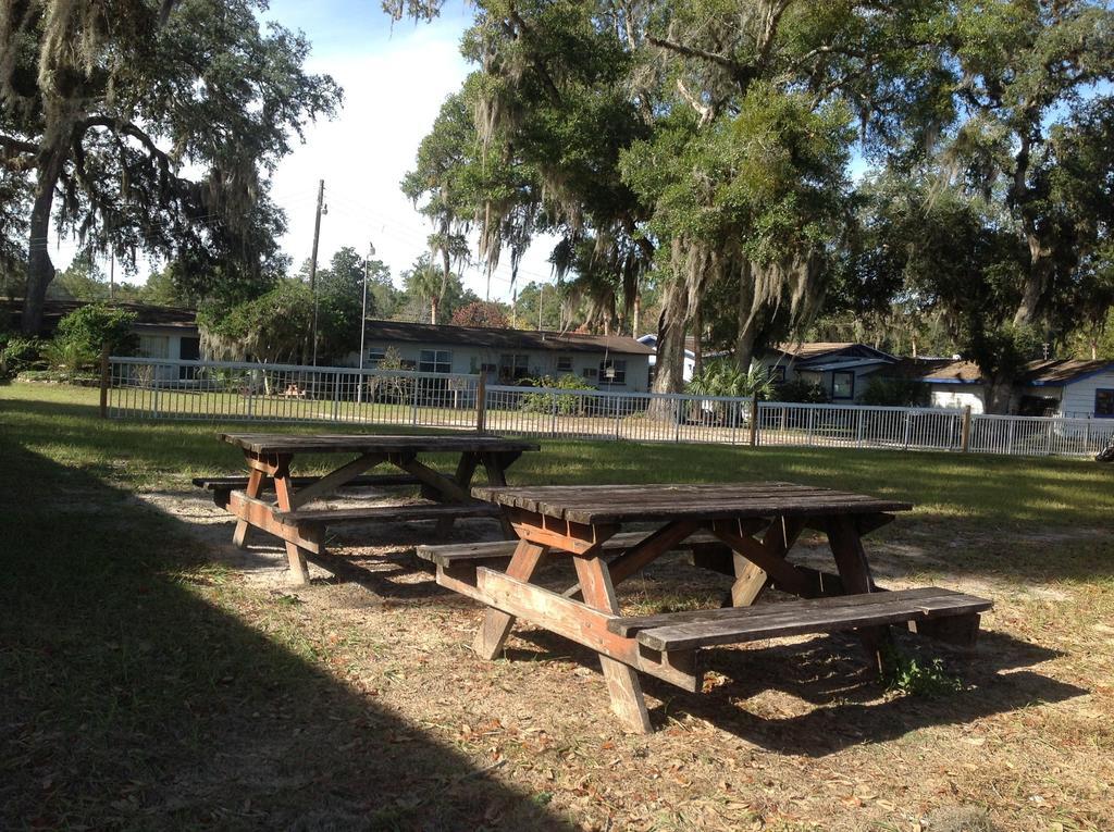 Suwannee Gables Hotell Old Town Eksteriør bilde